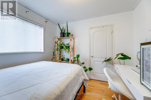 50 Casabel Drive, Vaughan, ON - Indoor Photo Showing Bedroom