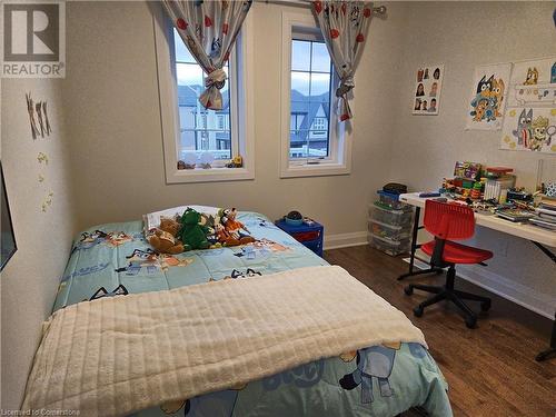 117 Nathalie Street, Kitchener, ON - Indoor Photo Showing Bedroom