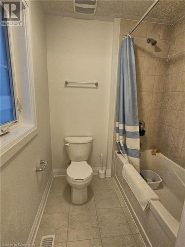 117 Nathalie Street, Kitchener, ON - Indoor Photo Showing Bathroom