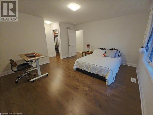 117 Nathalie Street, Kitchener, ON - Indoor Photo Showing Bedroom