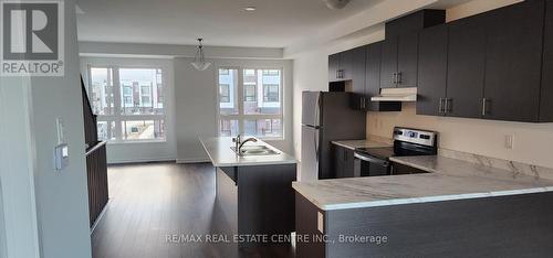 35 Pegler Street, Ajax, ON - Indoor Photo Showing Kitchen