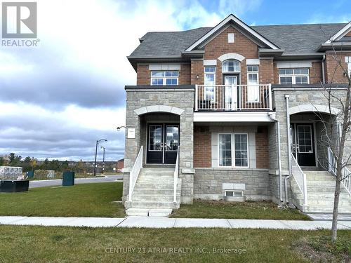 74 Mcalister Avenue, Richmond Hill, ON - Outdoor With Facade