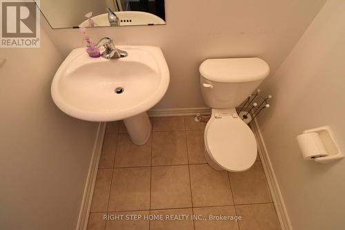 395 Peter Rupert Avenue E, Vaughan, ON - Indoor Photo Showing Bathroom