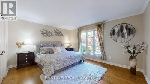 3263 Credit Heights Drive, Mississauga, ON - Indoor Photo Showing Bedroom