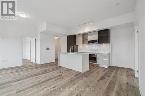 529 - 395 Dundas Street, Oakville, ON - Indoor Photo Showing Kitchen