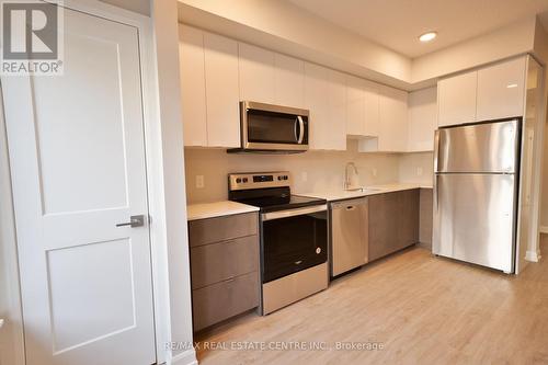 117 - 708 Woolwich Street, Guelph, ON - Indoor Photo Showing Kitchen