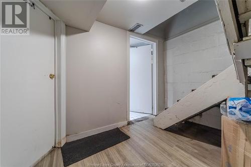 694 Partington Avenue, Windsor, ON - Indoor Photo Showing Other Room