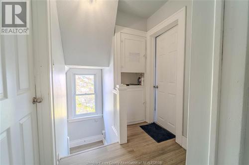 694 Partington Avenue, Windsor, ON - Indoor Photo Showing Other Room