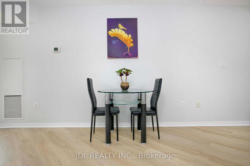 715 - 4600 Steeles Avenue E, Markham, ON - Indoor Photo Showing Dining Room