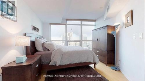 2709 - 18 Yonge Street, Toronto, ON - Indoor Photo Showing Bedroom