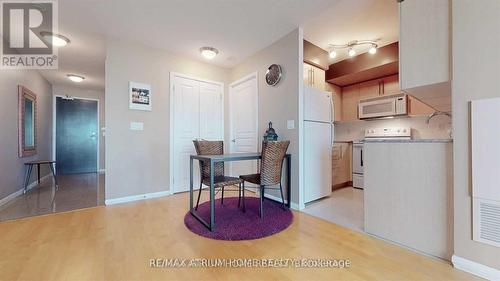 2709 - 18 Yonge Street, Toronto, ON - Indoor Photo Showing Kitchen