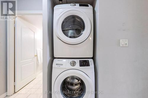 1203 - 88 Grandview Way, Toronto, ON - Indoor Photo Showing Laundry Room