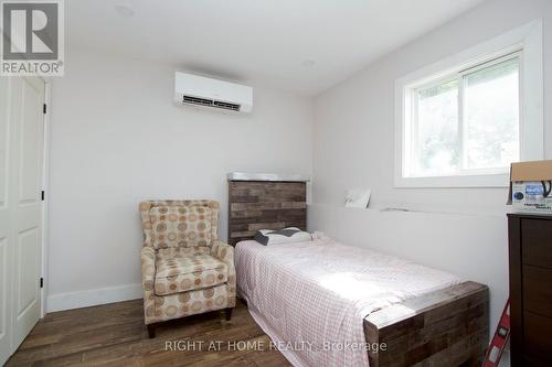 2472 Regional Road 42 Road, Clarington, ON - Indoor Photo Showing Bedroom