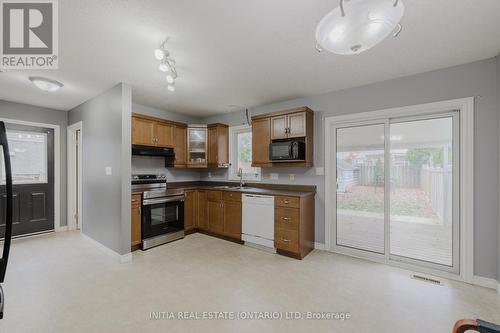 3 Southgate Parkway N, St. Thomas, ON - Indoor Photo Showing Kitchen