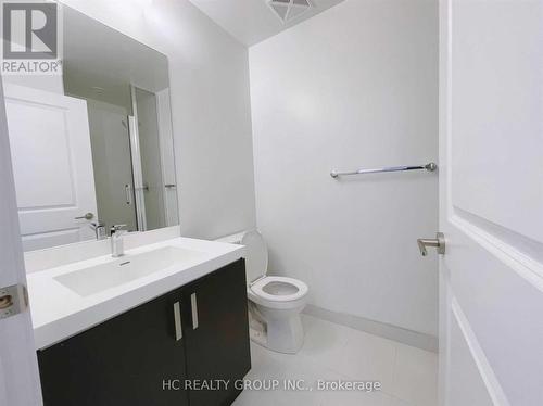 2321 - 8 Nahani Way, Mississauga, ON - Indoor Photo Showing Bathroom