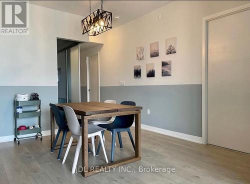 4006 - 50 Wellesley Street E, Toronto, ON - Indoor Photo Showing Dining Room