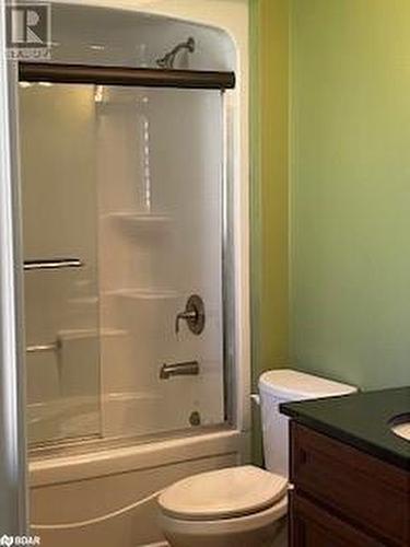 237 2Nd Avenue, Hanover, ON - Indoor Photo Showing Bathroom