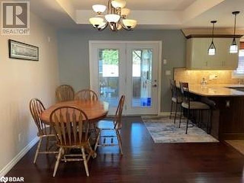 237 2Nd Avenue, Hanover, ON - Indoor Photo Showing Dining Room