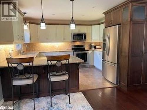 237 2Nd Avenue, Hanover, ON - Indoor Photo Showing Kitchen