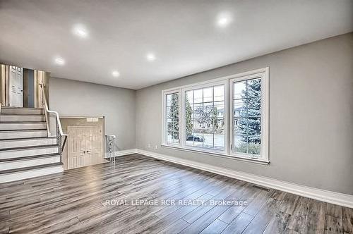 358 Agar Ave, Bradford West Gwillimbury, ON - Indoor Photo Showing Other Room