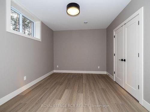 195 Boyd Lake Rd, West Grey, ON - Indoor Photo Showing Other Room