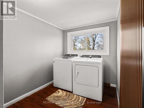 1194 Bertie Street, Fort Erie, ON - Indoor Photo Showing Laundry Room