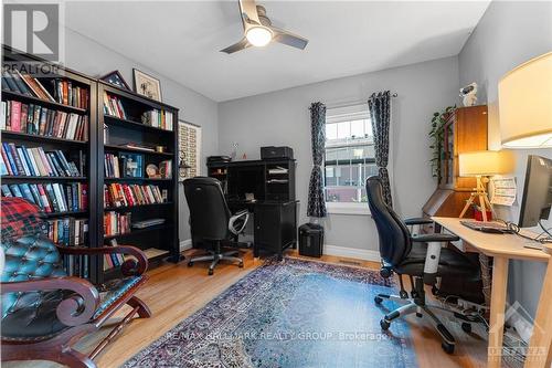 250 Stewart Street, Ottawa, ON - Indoor Photo Showing Office