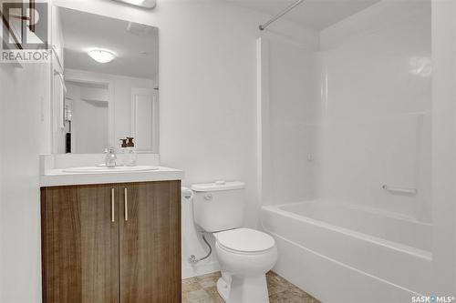 1314 5500 Mitchinson Way, Regina, SK - Indoor Photo Showing Bathroom