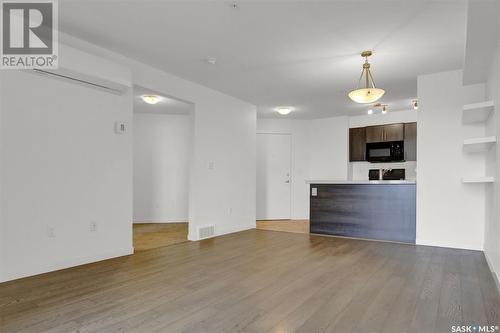 1314 5500 Mitchinson Way, Regina, SK - Indoor Photo Showing Kitchen