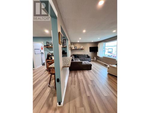 1715 42A Street, Vernon, BC - Indoor