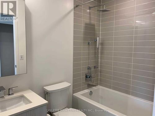 3114 - 25 Richmond Street E, Toronto, ON - Indoor Photo Showing Bathroom