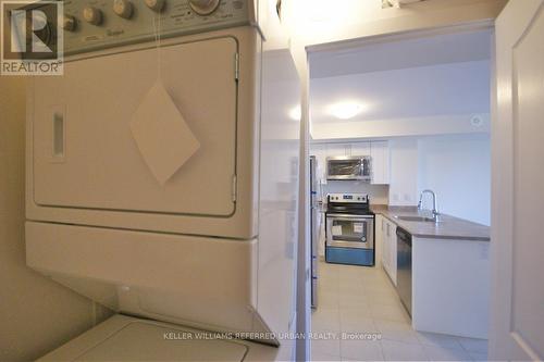 218 - 10 Dunsheath Way, Markham, ON - Indoor Photo Showing Laundry Room