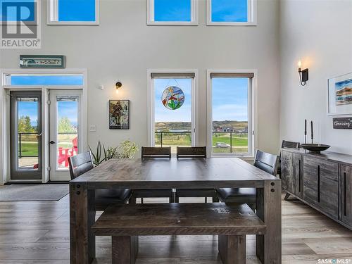 28 Sunrise Drive N, Blackstrap Skyview, SK - Indoor Photo Showing Dining Room