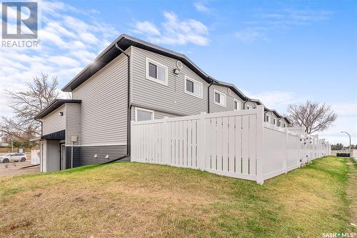 6 1292 D Gordon Road, Moose Jaw, SK - Outdoor With Exterior