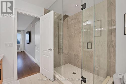 699 Highview Road, Pickering, ON - Indoor Photo Showing Bathroom