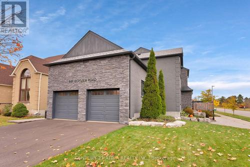 699 Highview Road, Pickering, ON - Outdoor With Facade