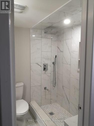 284 Cedar Crescent, Cambridge, ON - Indoor Photo Showing Bathroom