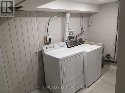 284 Cedar Crescent, Cambridge, ON - Indoor Photo Showing Laundry Room