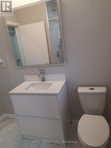 284 Cedar Crescent, Cambridge, ON - Indoor Photo Showing Bathroom