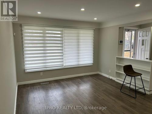 284 Cedar Crescent, Cambridge, ON - Indoor Photo Showing Other Room