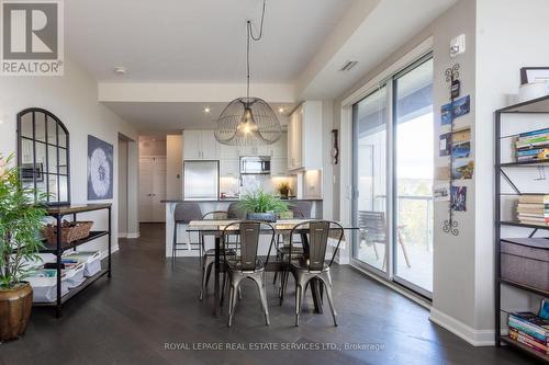 304 - 3028 Creekshore Common, Oakville, ON - Indoor Photo Showing Dining Room