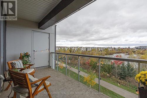 304 - 3028 Creekshore Common, Oakville, ON - Outdoor With Balcony With Exterior