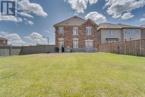 (Upper) - 283 Elbern Markell Drive, Brampton, ON - Outdoor