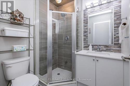 302 Dalhousie Street W, Vaughan, ON - Indoor Photo Showing Bathroom