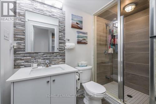 302 Dalhousie Street W, Vaughan, ON - Indoor Photo Showing Bathroom