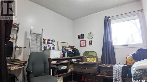 1422 106Th Street, North Battleford, SK - Indoor Photo Showing Office