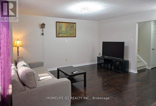 47 - 35 Ceremonial Drive, Mississauga, ON - Indoor Photo Showing Living Room