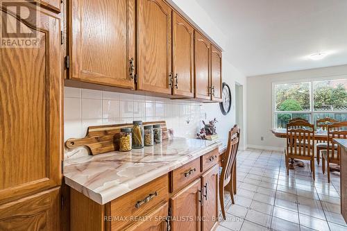 96 Nipissing Crescent, Brampton, ON - Indoor Photo Showing Kitchen