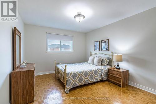 96 Nipissing Crescent, Brampton, ON - Indoor Photo Showing Bedroom