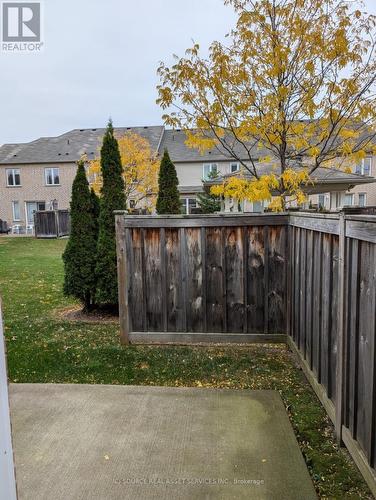 41 - 167 Arkell Road, Guelph, ON - Outdoor